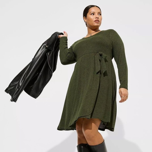 torrid Dresses & Skirts - Torrid Super Soft Hacci Faux Wrap Dress Size 2X